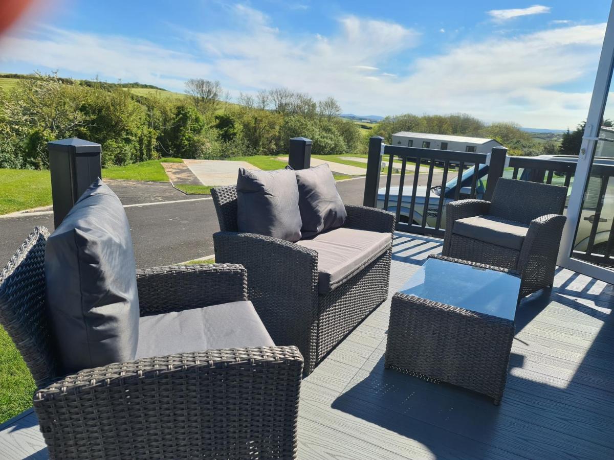 Mawgan Pads Padstow Apartment Exterior photo